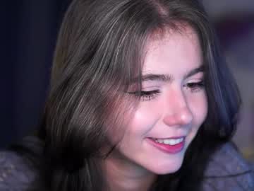 webcam girl sirenevelyn capture image #136203