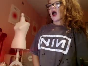 webcam girl lolasyren capture image #57782