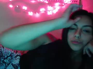 webcam girl genesismoselle capture image #22636