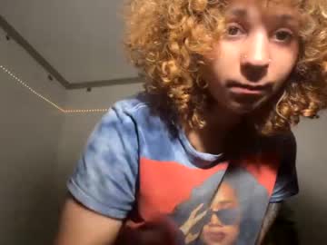 webcam girl universethadon capture image #105354