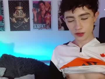 webcam man maxiy_001 capture image #104112
