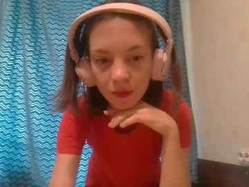 webcam girl loriatheos capture image #172477
