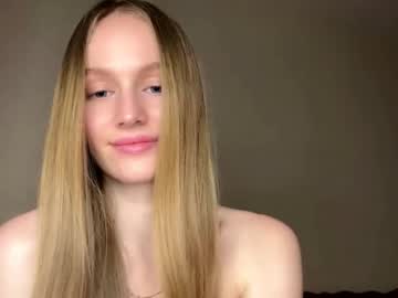 webcam girl antionettepulgarin capture image #197682