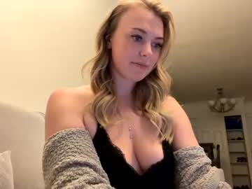 webcam girl blondeblueeyedmama capture image #6340