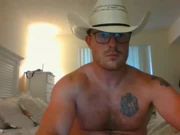 webcam man 2baddies capture image #68337