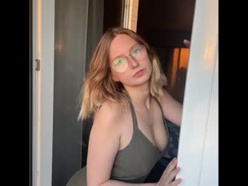 Sex cam beauty earleneaxley