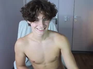 webcam man whiteskyy_ capture image #209365