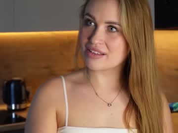 webcam girl adele_blonde capture image #100201