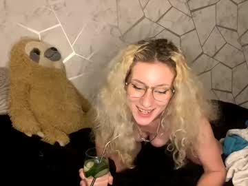 webcam girl leleboo_x capture image #141448