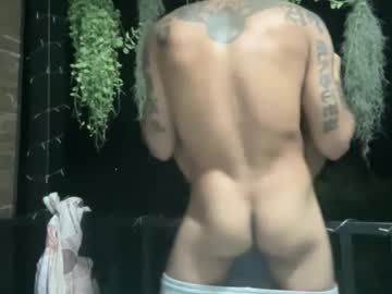 webcam man 2bigcocksforu capture image #137991