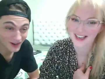 webcam couple petite_cupcake capture image #130007
