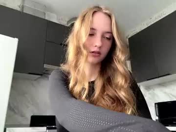 webcam girl manadikes capture image #204735