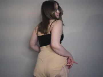 webcam girl moon_milking capture image #68292