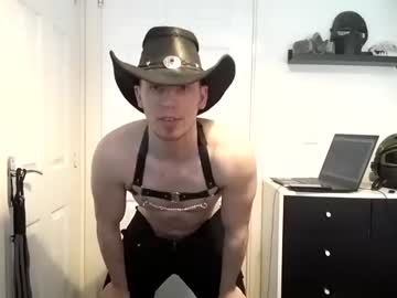 webcam man thenaughtystuntman capture image #82912