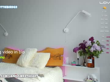 webcam girl hottie_bird capture image #12144