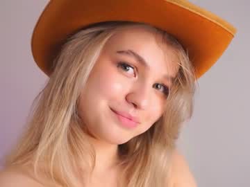 webcam girl aryanalarsen capture image #47832