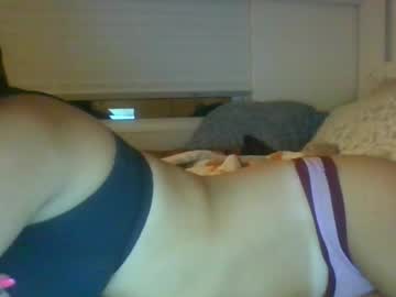 webcam girl bellaquinn00 capture image #204697