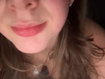 webcam girl squishylove18 capture image #198838