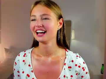 Sex cam beauty lisa_poetry