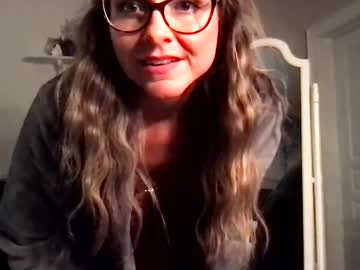 webcam girl alluring_aurora_amor capture image #129546