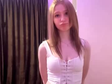 webcam girl letiz_miss_kiss capture image #162220