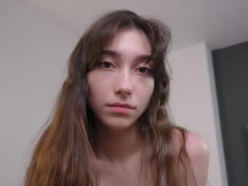 webcam girl lillaherrand capture image #184333