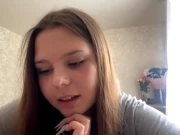 webcam girl kitty_shy89 capture image #160057