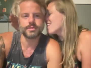 Sex cam beauty cutestwife_and_mrhandsome