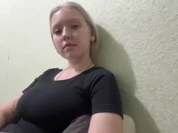 webcam girl makedabrum capture image #222680