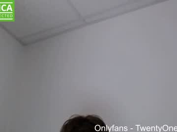 webcam man twentyoneyearoldstud capture image #111717
