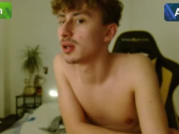 Sex cam beauty alexgoingwild