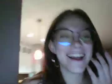 webcam girl ayowen capture image #122411