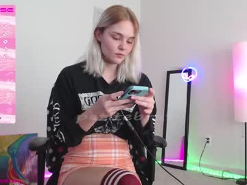 webcam girl petitebrat capture image #2846