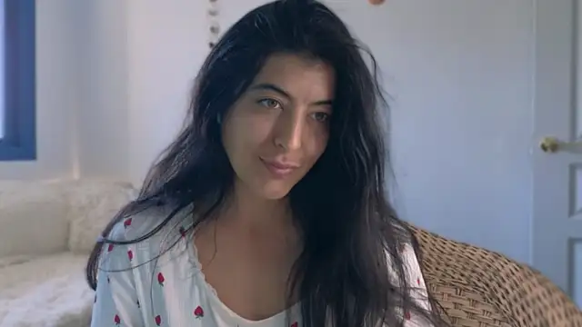 Stripchat sex cam luzyann88