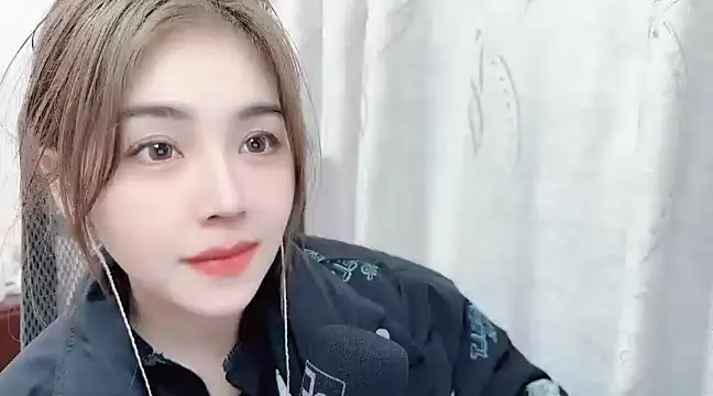 Stripchat sex cam Butterfly---