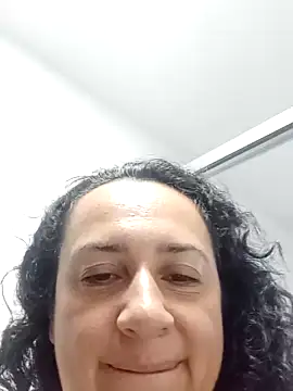 Stripchat sex cam KiaraEliza