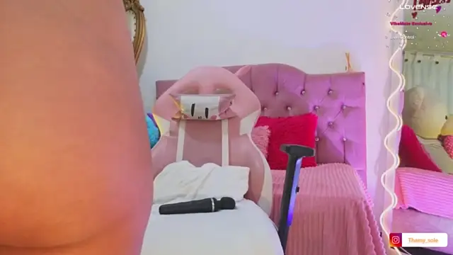 Stripchat sex cam THAMY_TAY1